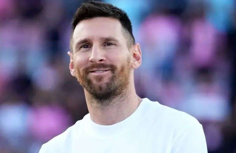Fútbol: Messi lanzó su productora global “525 Rosario” junto a su familia