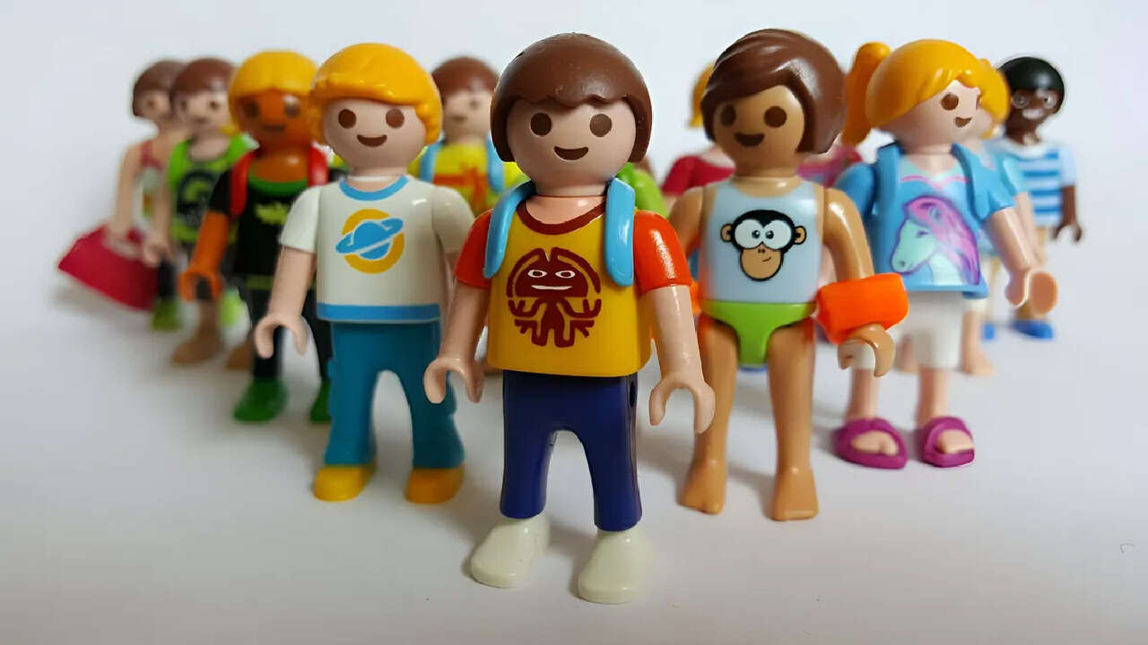 La historia de Playmobil: el juguete que factura 700 millones de euros al año