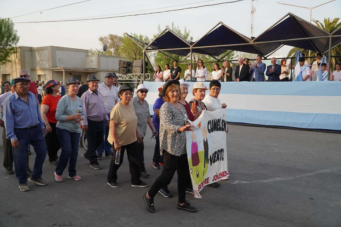 Vertiz celebró su aniversario 117Âº