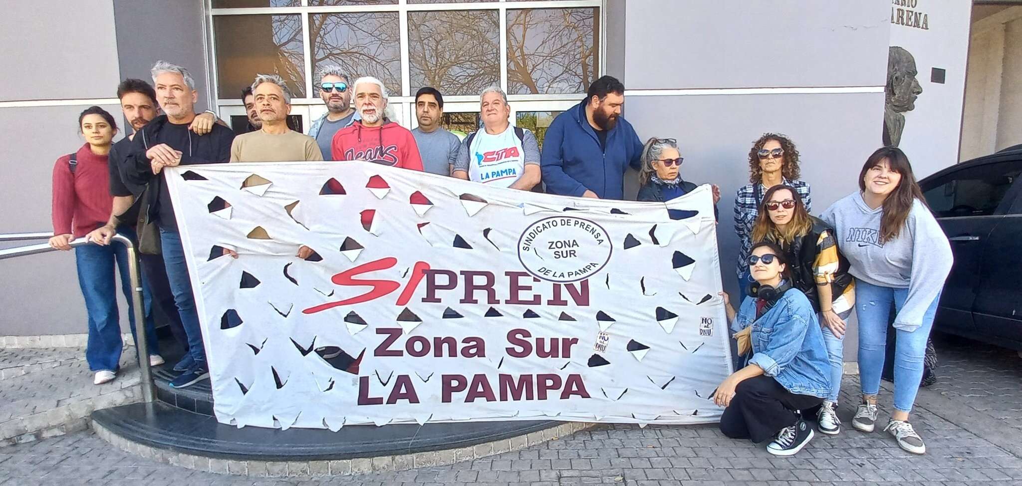 Trabajadores de prensa realizaron un paro por 24 horas: “Son salarios de indigencia”