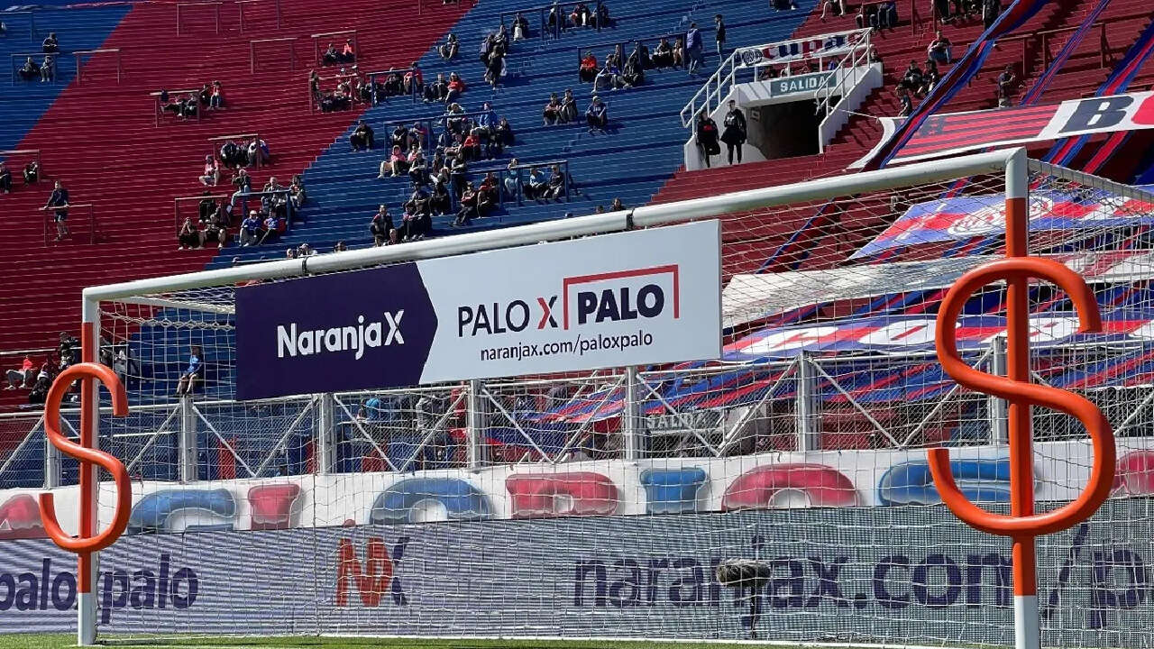 Naranja X lanzó una nueva promoción futbolera: regala $1 millón por cada pelota que pegue en los palos