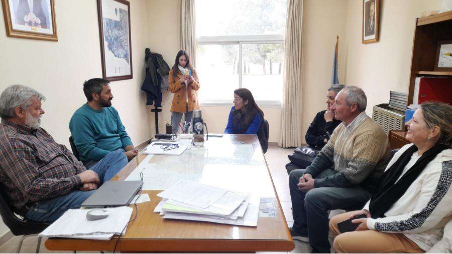 Monitorean el proyecto que evalúa la eficiencia del riego con Aguas del Colorado