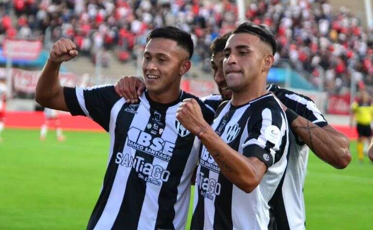 Fútbol: Central Córdoba le ganó a Huracán y se metió en la final de la Copa Argentina