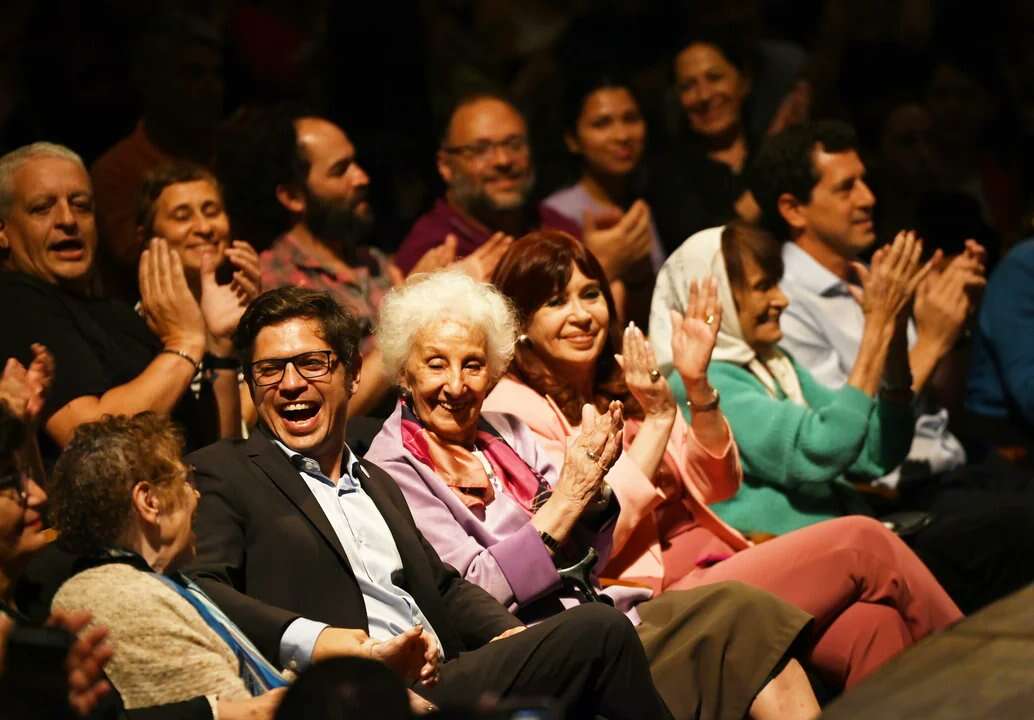 Cristina Kirchner y Axel Kicillof se mostraron juntos en el homenaje a Abuelas de Plaza de Mayo