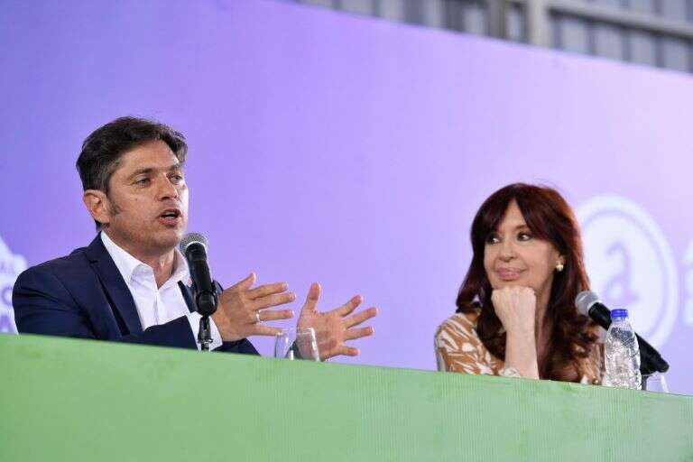 La Plata: Carlotto vio “frialdad” entre Cristina Kirchner y Kicillof al contar que “no se hablaban entre ellos”