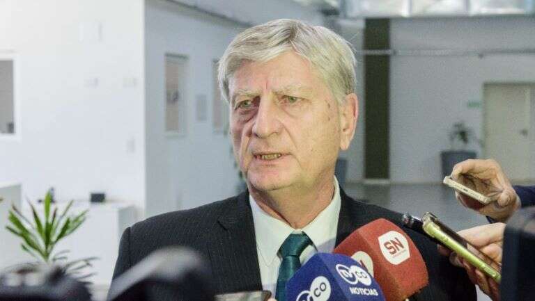Ziliotto salió en defensa de la democracia y la constitución ante el pedido de renuncia e intervención que Milei le planteó a Kicillof