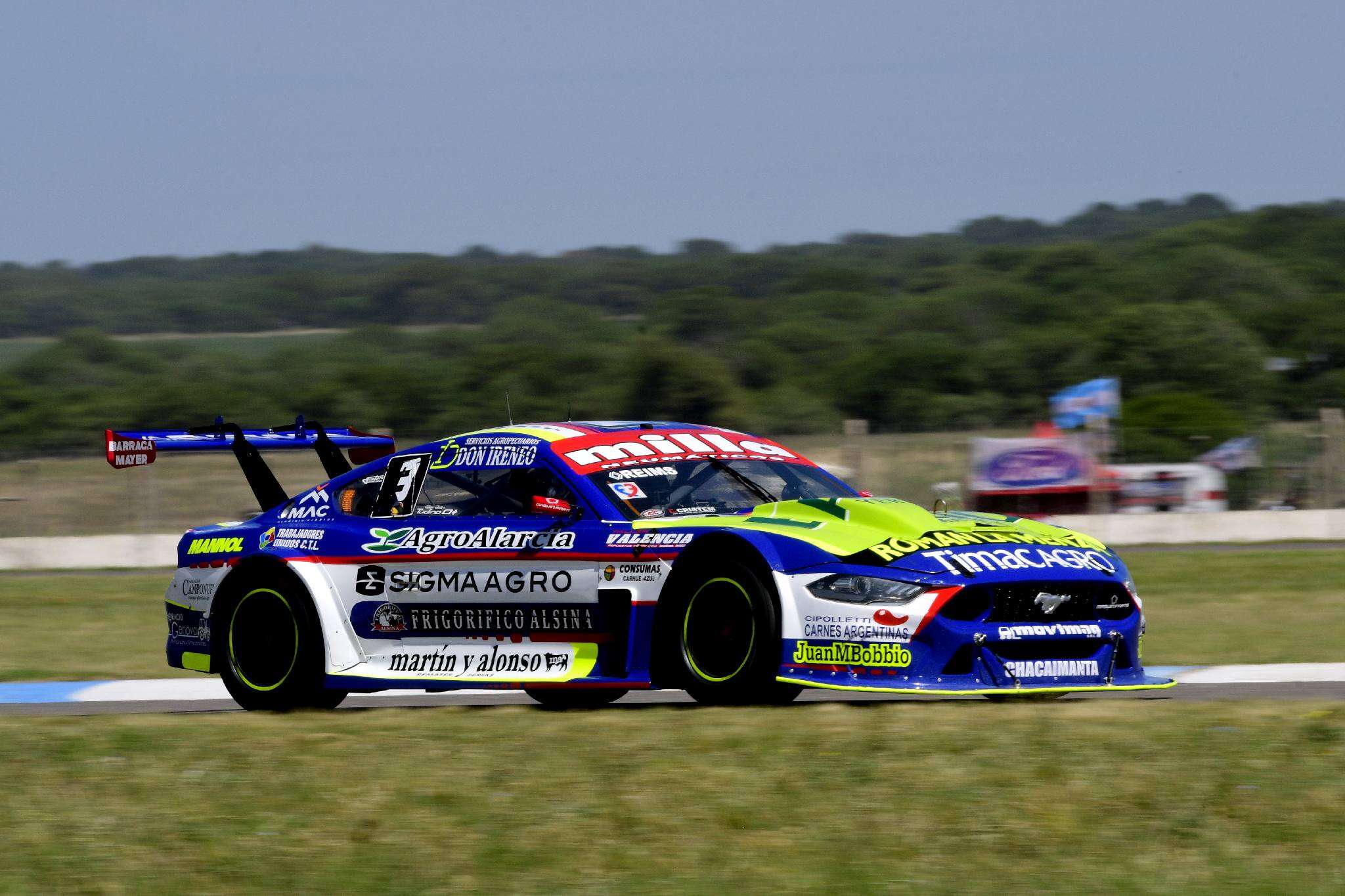 TC en La Pampa: Todino dominó el primer entrenamiento