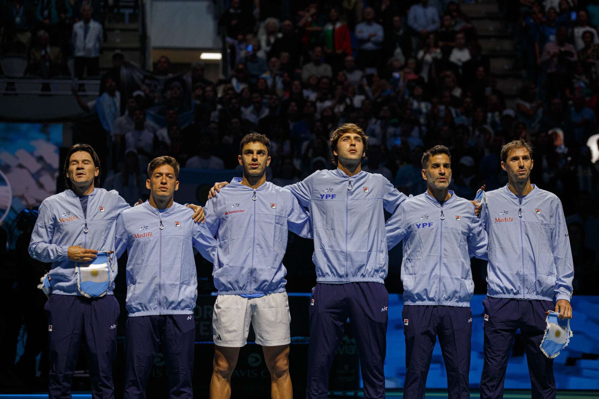 Tenis: Argentina no aprovechó su ventaja y quedó eliminada ante Italia de la Copa Davis