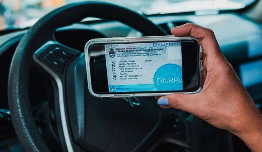 El Gobierno oficializó la nueva cédula azul digital