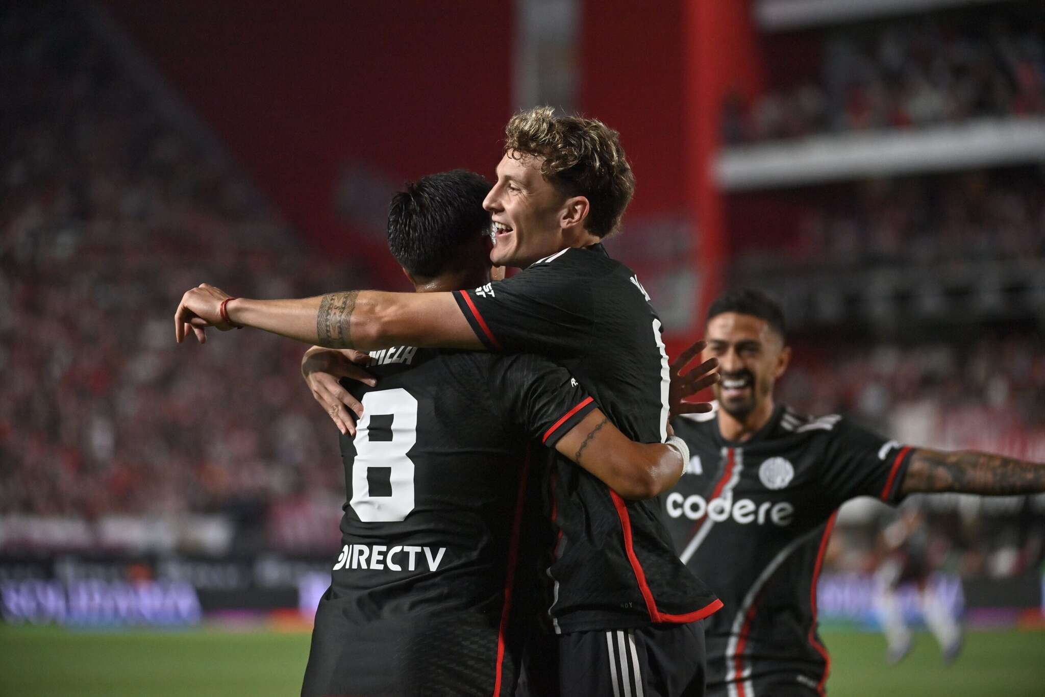 Fútbol: Con Armani como figura, River venció a Estudiantes en La Plata