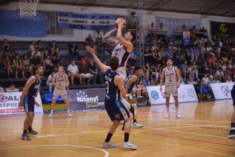 Básquetbol: Pico FBC sumó un gran triunfo en Chivilcoy por la Liga Argentina