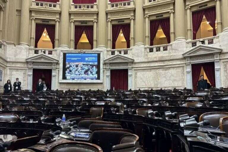 La oposición fracasó con el quórum por el DNU y tuvo que reprogramar la sesión para la semana que viene en Diputados