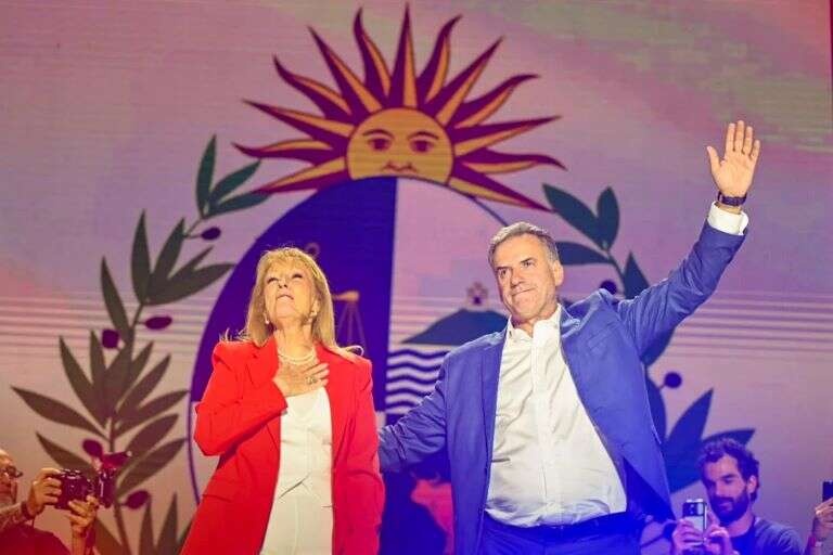 Uruguay: “Voy a ser el presidente que convoque al diálogo nacional”, afirmó Orsi