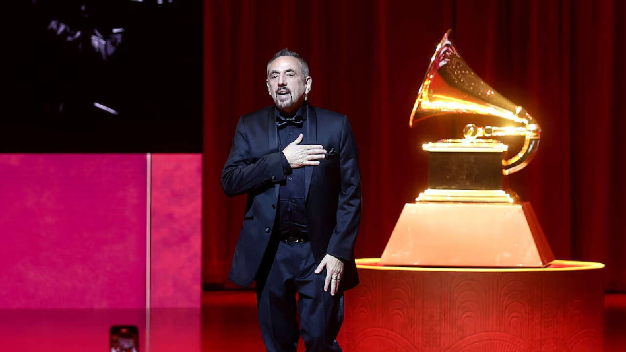 Alejandro Lerner recibió el Grammy Latino a la Excelencia Musical: “La música nos hace sentir vivos”