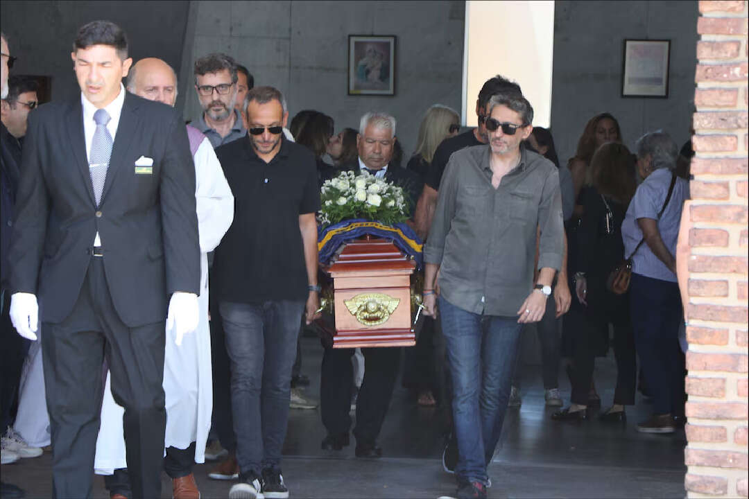 Las fotos del último adiós a Roberto Giordano en el cementerio de la Chacarita