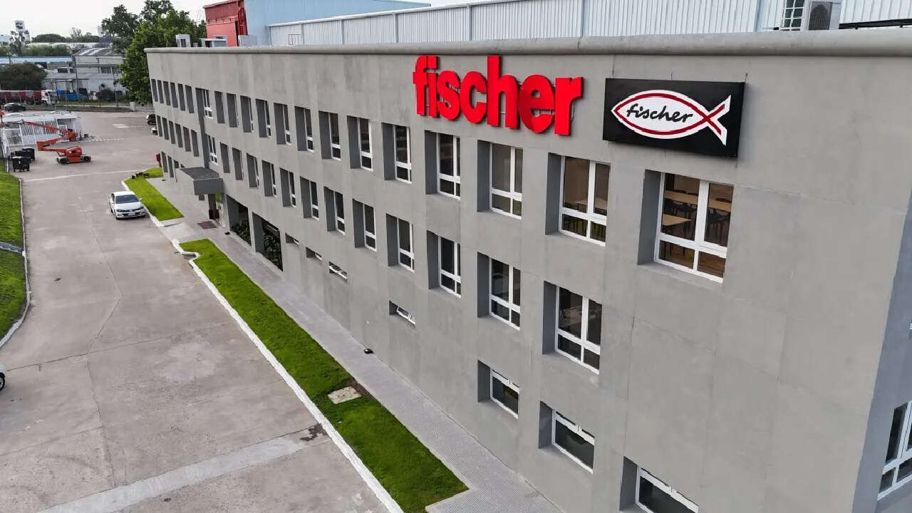 Fischer inauguró una nueva planta en Argentina y prevé exportar una línea a EEUU