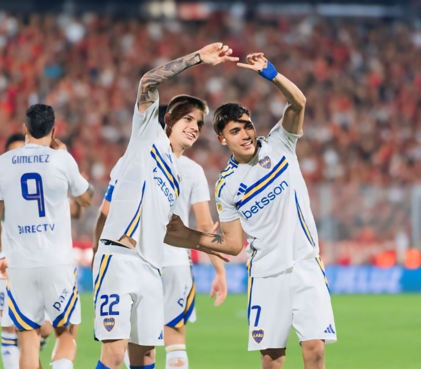 Fútbol: Boca ganó en Rosario y puso un pie en la Copa Libertadores