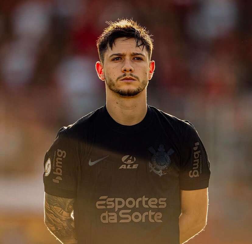 Fútbol: Garro reveló que tuvo un llamado de River