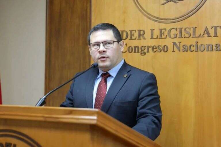 Paraguay: Cuando Kueider entró al país vecino “dijo que era un senador oficialista”
