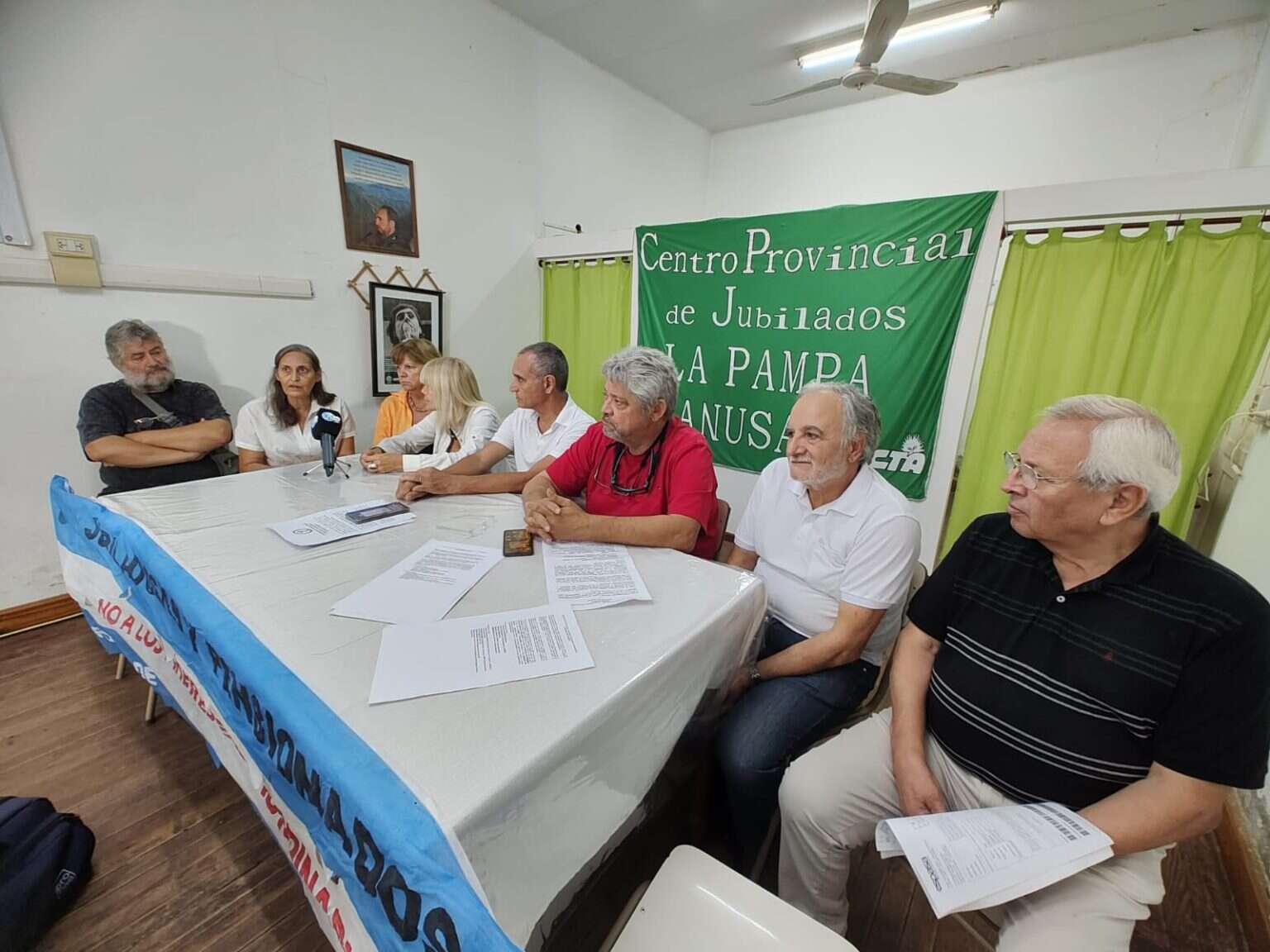 Recorte en los medicamentos del PAMI: Jubilados provinciales se movilizan