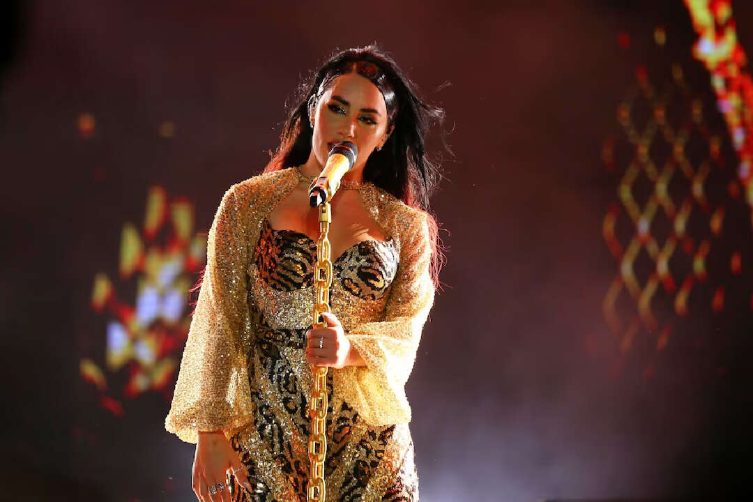 Lali Espósito anunció un concierto en Vélez: “Regalito antes de Navidad”