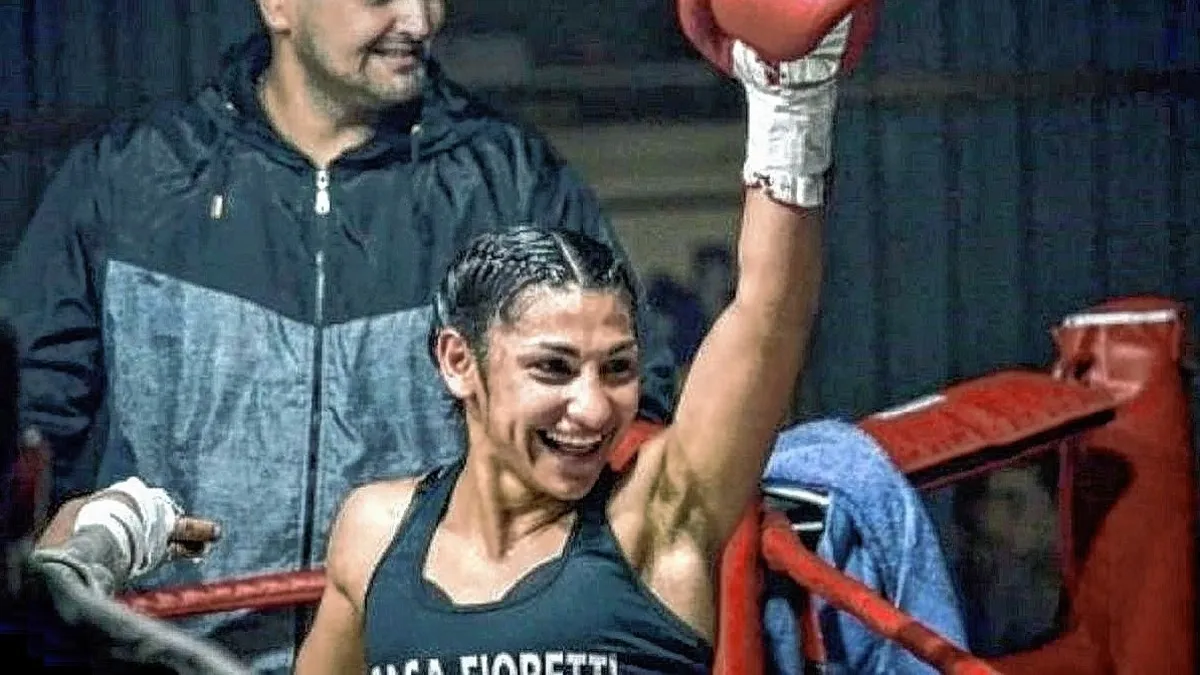 Le robaron el cinturón de campeona del mundo a la boxeadora Nazarena Romero