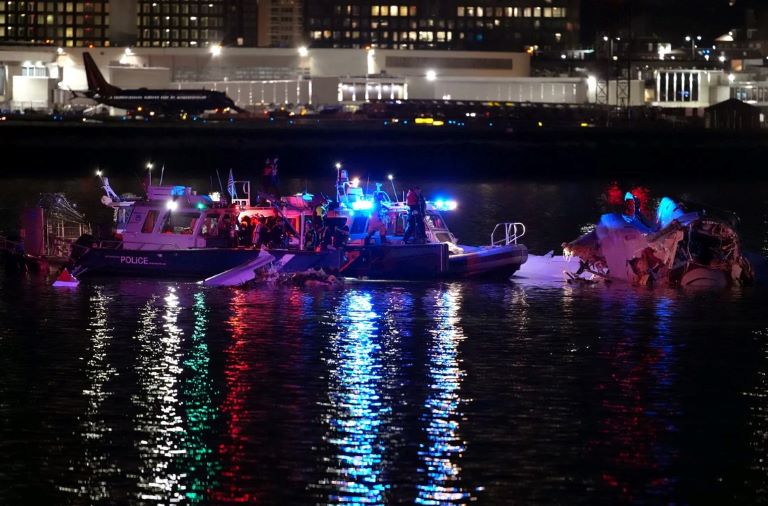 Estados Unidos: Confirmaron la identidad del argentino fallecido en el accidente aéreo en Washington