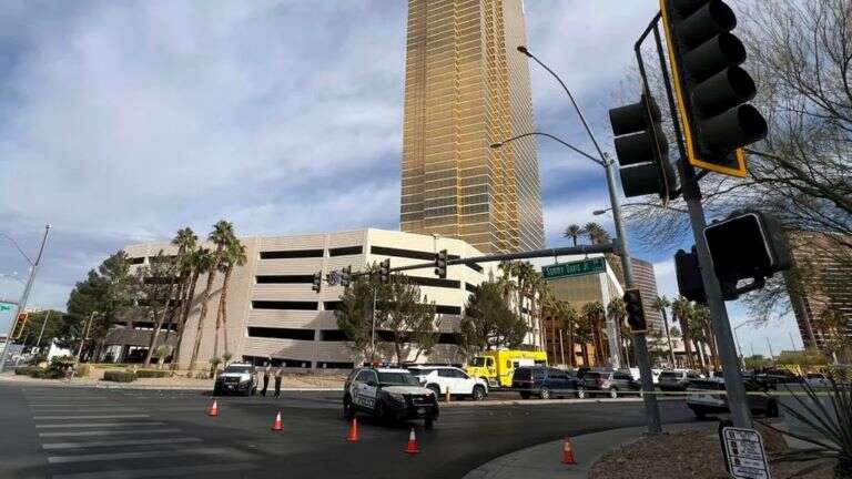 Estados Unidos: Explosión de un Cybertruck Tesla fabricado por Elon Musk en el hotel de Donald Trump en Las Vegas
