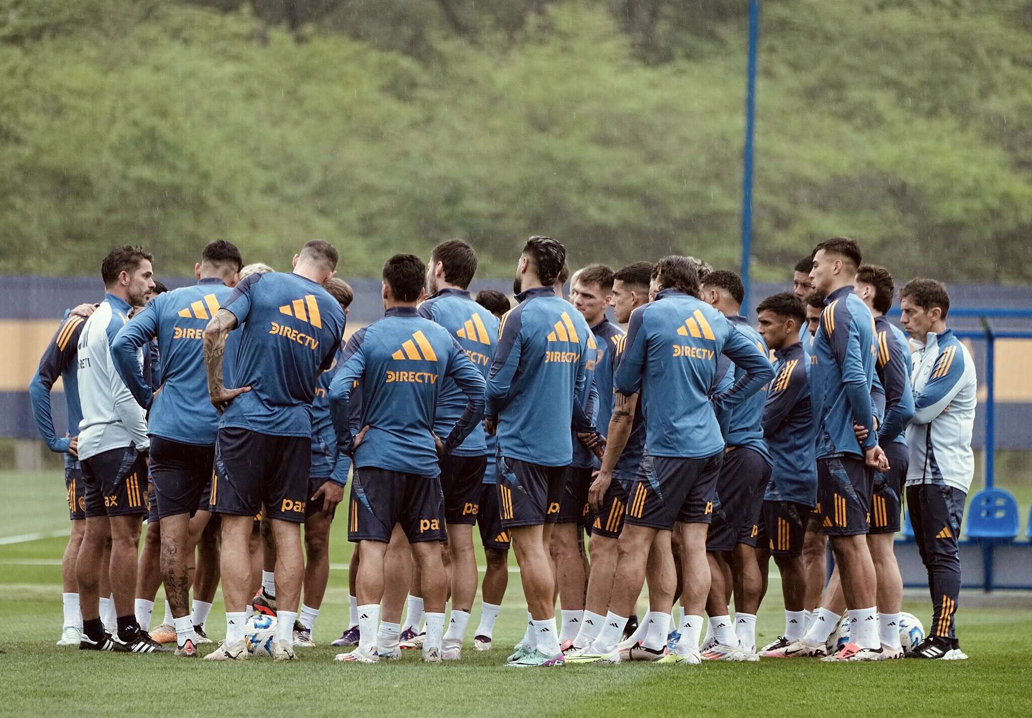 Fútbol: Boca enfrenta a Juventude en su primer encuentro del año