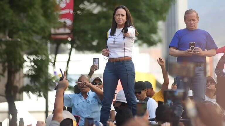 Venezuela: Denuncian que María Corina Machado fue “interceptada” por efectivos de Nicolás Maduro