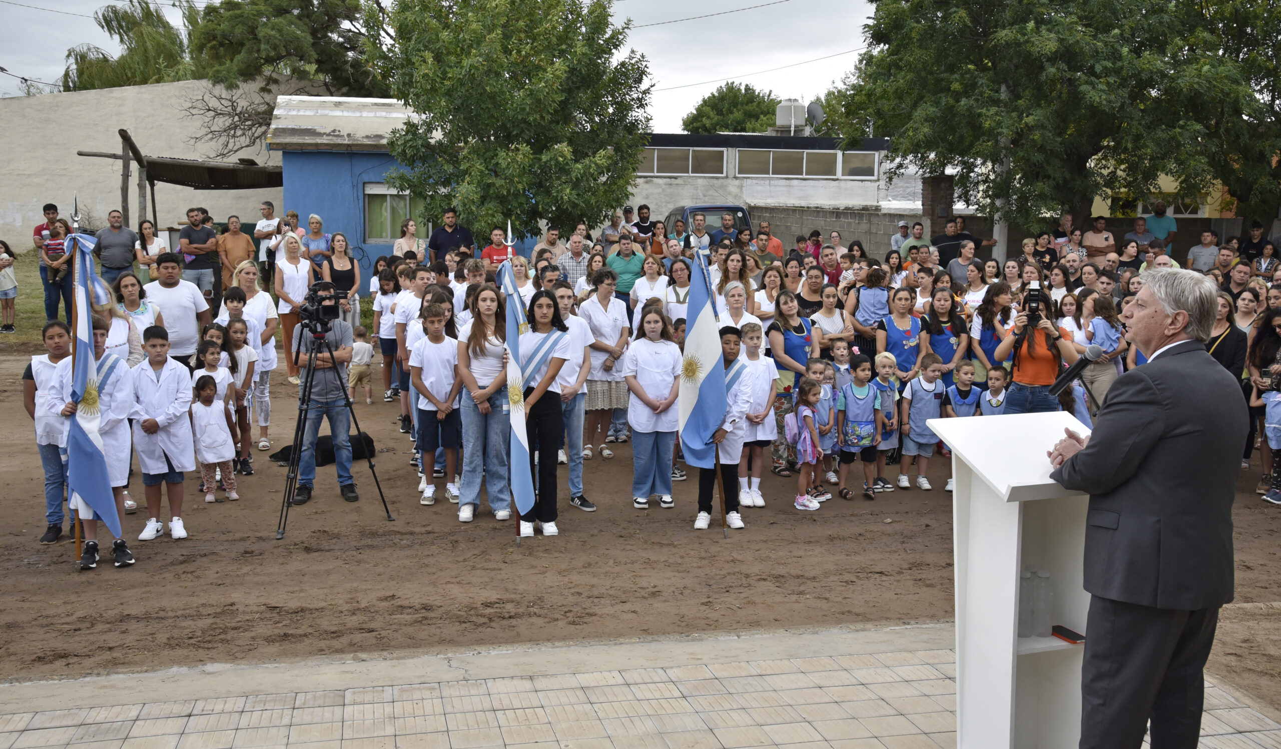 Ciclo Lectivo 2025: “Invertimos en el presente para garantizar el futuro”, afirmó Ziliotto