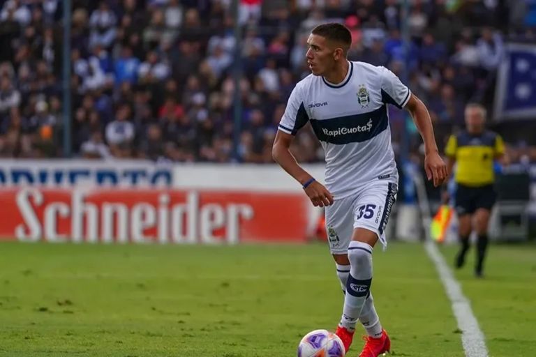 Buenos Aires: El futbolista de Gimnasia, Alan Sosa, fue arrestado por violencia de género