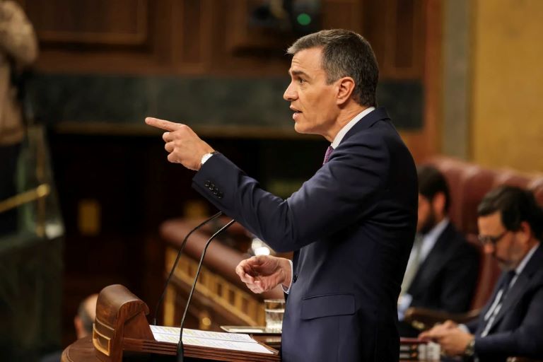 España: El Gobierno aprobó la reducción de la jornada laboral