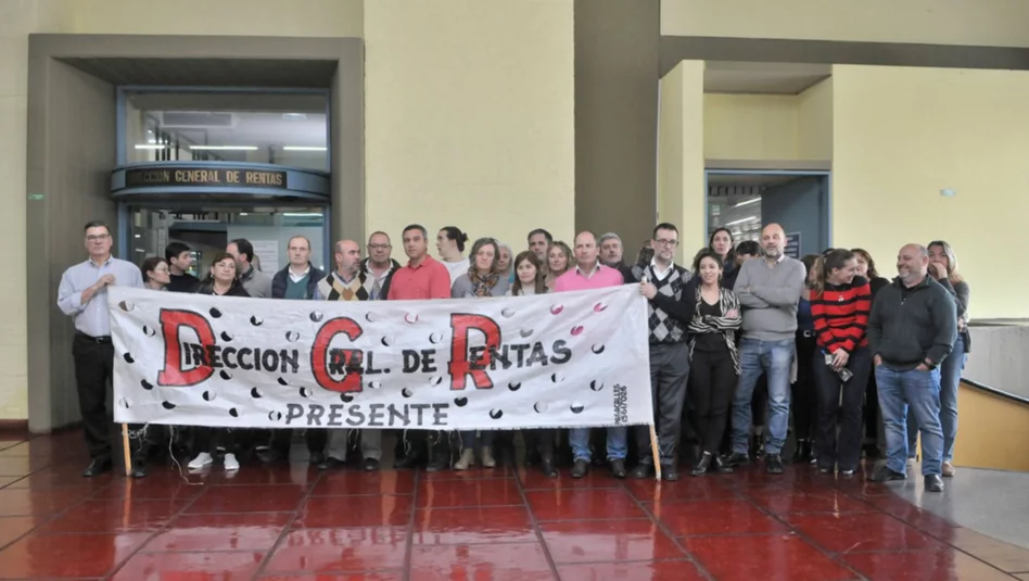 La Justicia rechaza demanda de empleados de Rentas y avala redistribución del premio estímulo