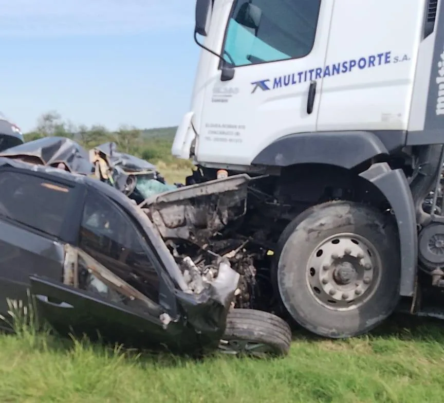 Un hombre perdió la vida en un trágico choque frontal en la Ruta NÂº35