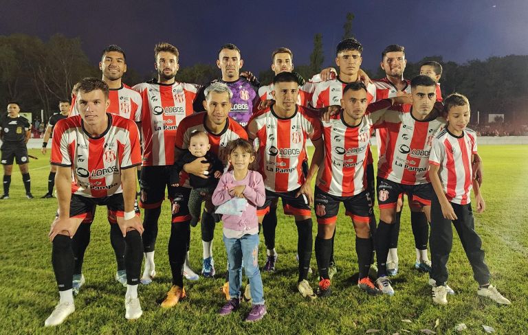 Fútbol: Costa Brava sumó su primer punto en su debut en el Torneo Federal “A”