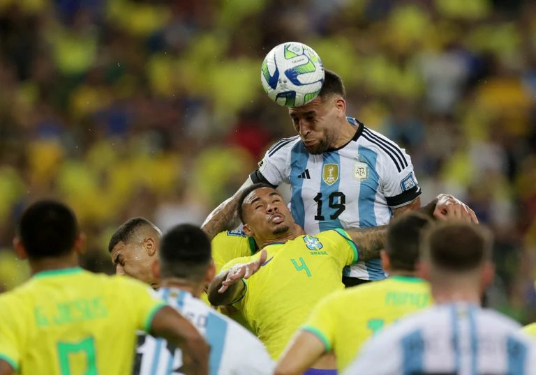 Fútbol: Argentina quiere sellar su boleto al Mundial 2026 en el clásico ante Brasil