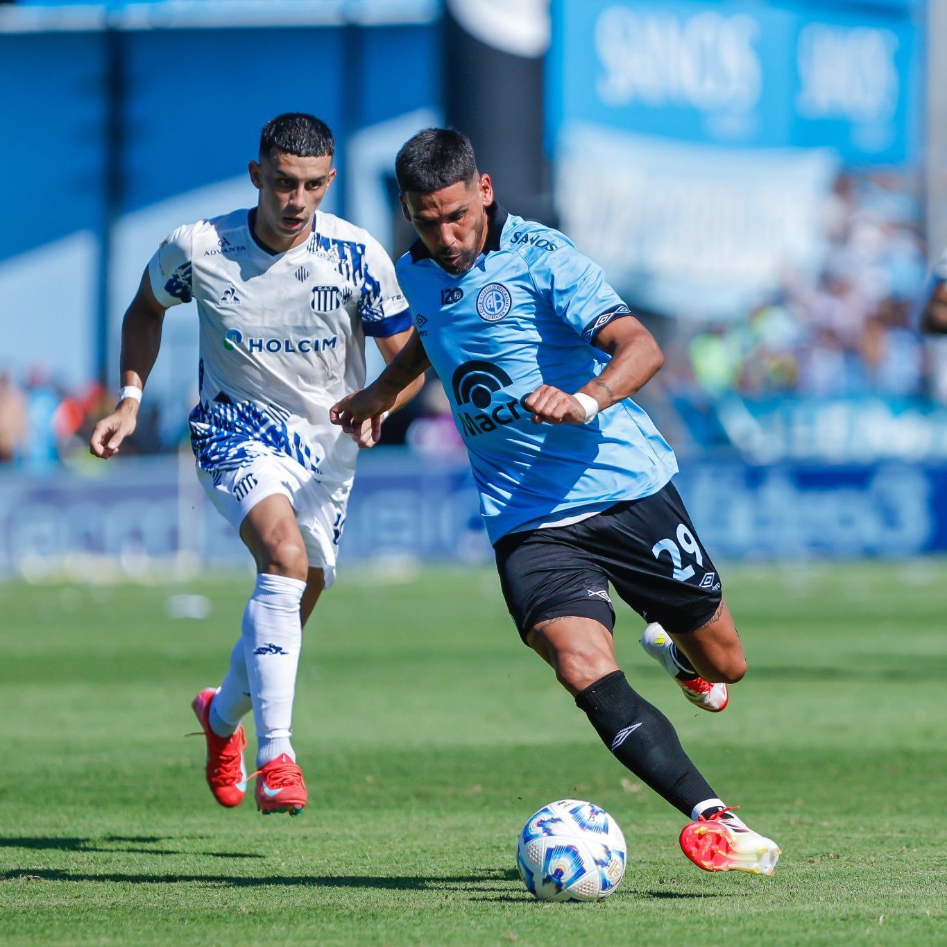 Fútbol: Belgrano y Talleres no se sacaron ventajas en el clásico cordobés