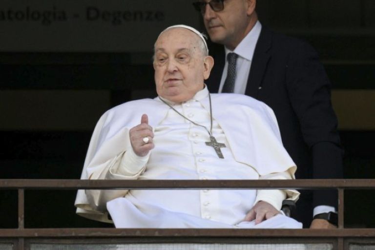 Vaticano: “Â¡Gracias a todos!”, dijo el papa Francisco tras ser dado de alta