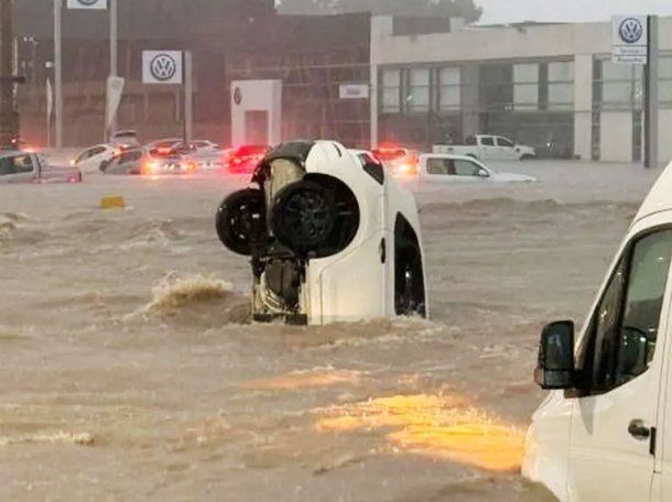 El Gobierno oficializó los tres días de duelo por el trágico temporal en Bahía Blanca