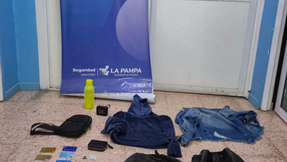 Santa Rosa: robó dos mochilas y usó las tarjetas para comprar
