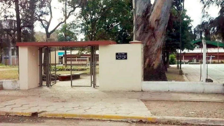 Grave episodio en Tucumán: más de 60 estudiantes afectados por una posible intoxicación en una escuela