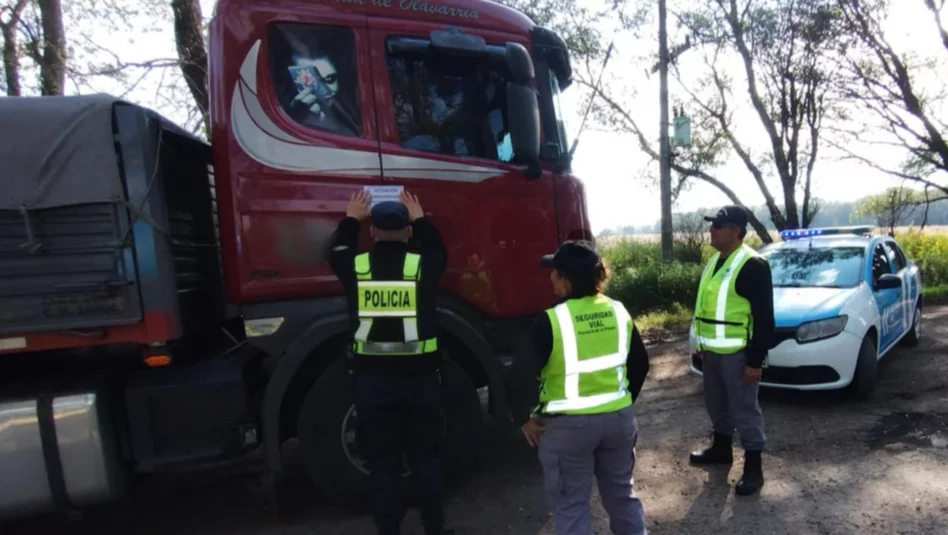 Intentó huir tras dar positivo en alcoholemia y fue demorado en Catriló