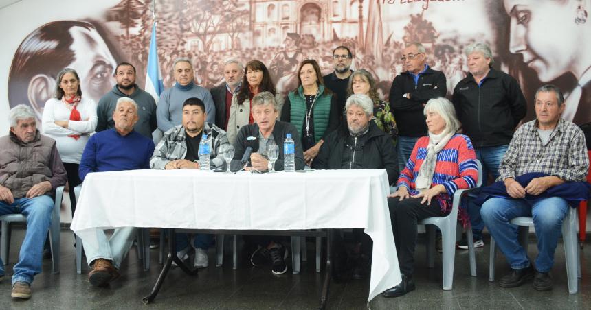 Movilización en defensa de los derechos laborales y previsionales: trabajadores y jubilados se unen en una jornada nacional de lucha