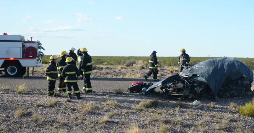 Rutas Trágicas: dos muertos en un choque cerca de Casa de Piedra