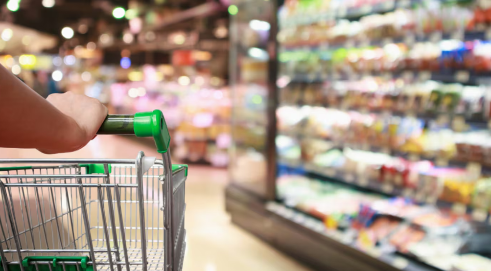 Cómo funcionarán los supermercados este 10 de abril durante el paro general de la CGT
