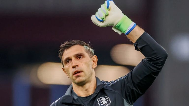 Fútbol: el “Dibu” no pudo y Aston Villa quedó eliminado de la Champions League