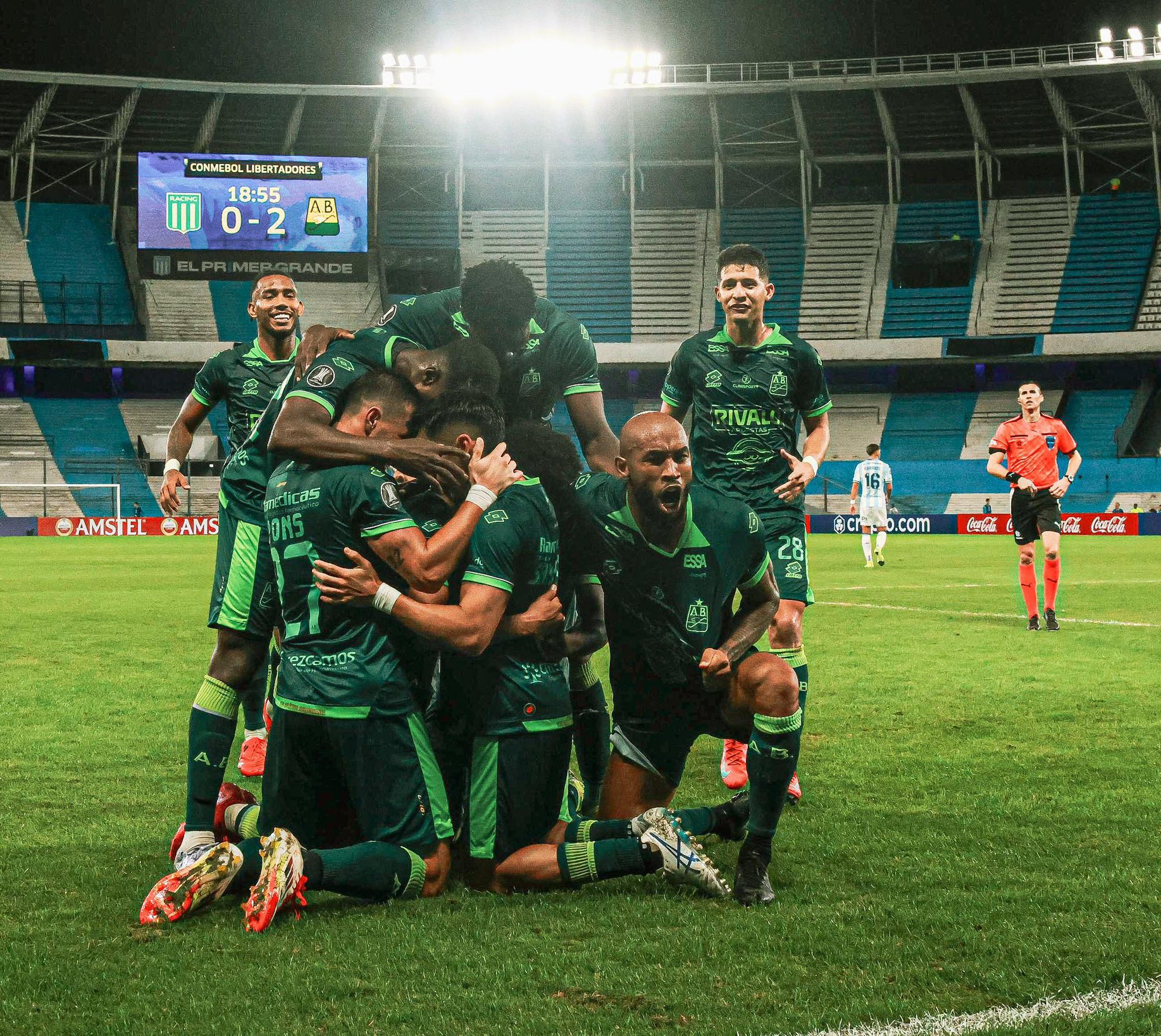 Fútbol: Bucaramanga dio la sorpresa y venció a Racing en Avellaneda