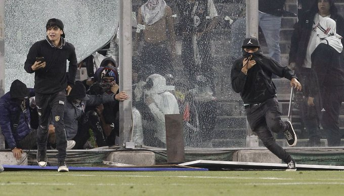 Escándalo en la Copa Libertadores: Dos hinchas de Colo Colo muertos tras incidentes fuera del estadio