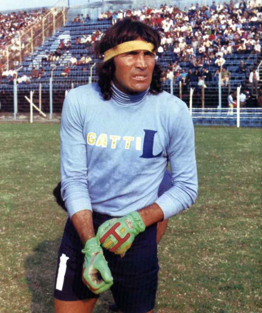 Murió Hugo “el loco” Gatti, arquero creador de “la de Dios”